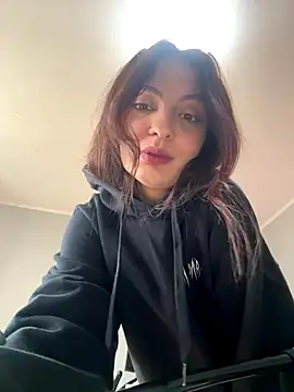 Snapshot of BabeRainbow chatting on 09-20-25, 09:36 BabeRainbow online show from 09-20-25, 09:36