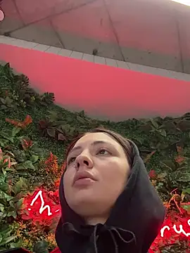 Snapshot of BabeRainbow chatting on 01-03-25, 09:36 BabeRainbow online show from 01-03-25, 09:36