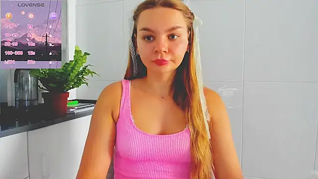 Molly sweetie online show from 07-12-26, 06:36