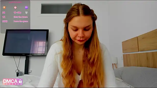 Molly sweetie online show from 04-19-26, 06:14