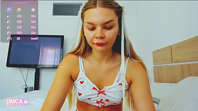 Molly sweetie online show from 06-06-26, 06:40