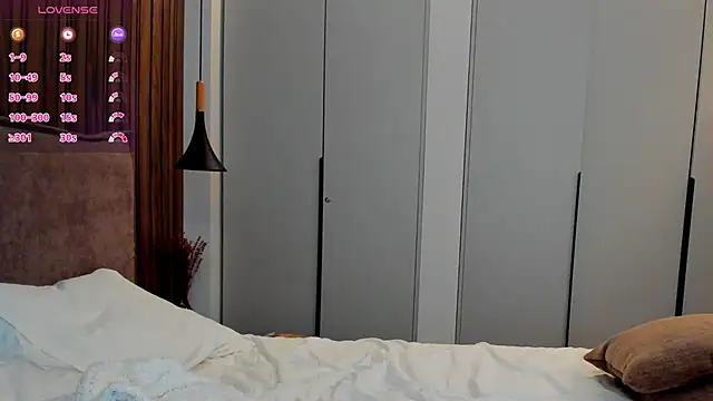 Molly sweetie online show from 11-04-25, 07:12