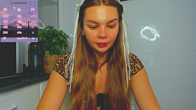Molly sweetie online show from 06-27-26, 06:41