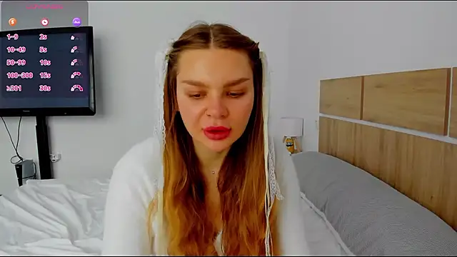 Molly sweetie online show from 04-04-26, 06:20