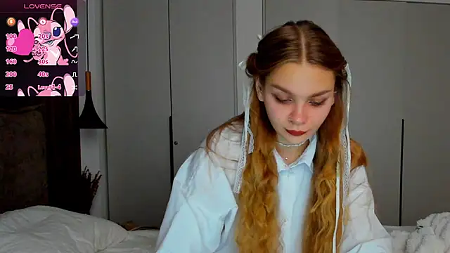 Molly sweetie online show from 11-01-25, 07:13