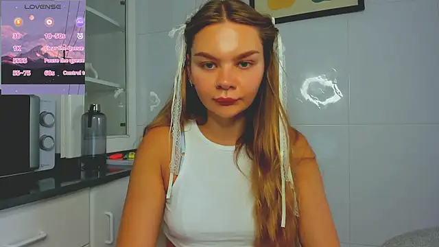 Molly sweetie online show from 06-21-26, 06:41