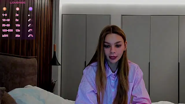 Molly sweetie online show from 09-26-25, 06:09