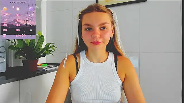 Molly sweetie online show from 07-16-26, 06:43