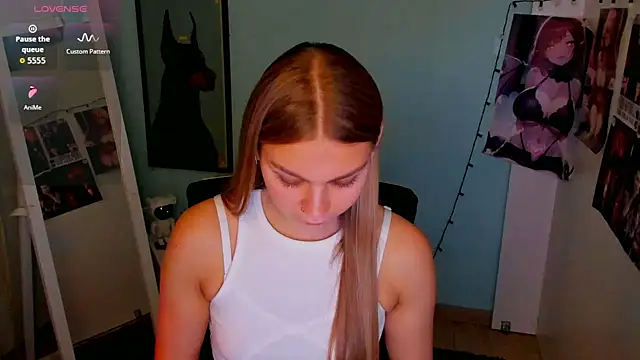 Molly sweetie online show from 09-10-25, 06:23