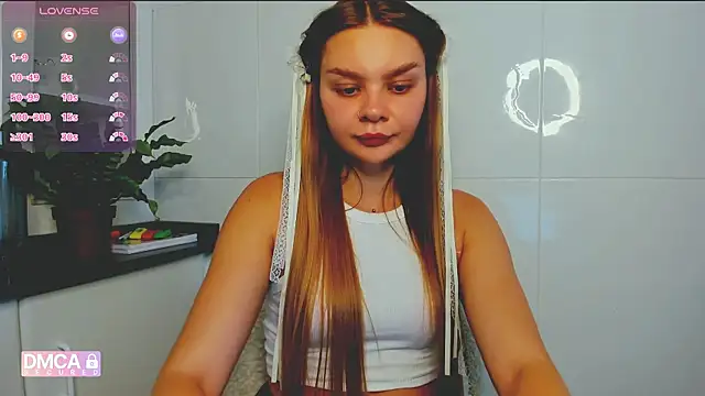 Molly sweetie online show from 06-07-26, 06:57