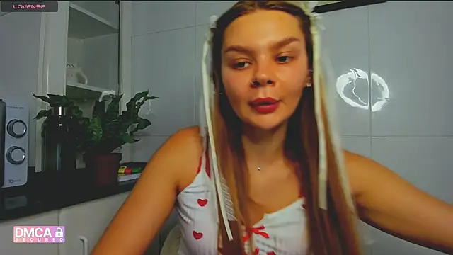 Molly sweetie online show from 06-09-26, 06:53