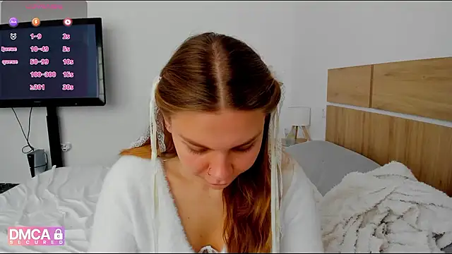 Molly sweetie online show from 04-11-26, 06:32