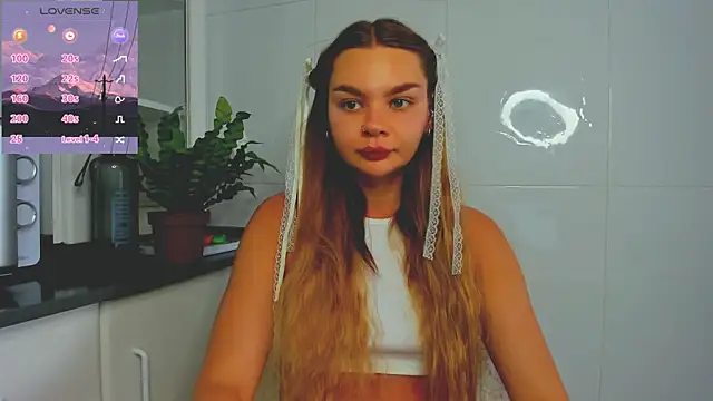 Molly sweetie online show from 06-14-26, 07:09
