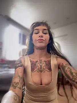 Nikatsu online show from 10-19-25, 05:26