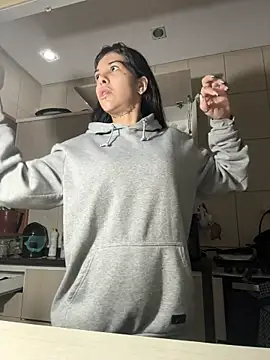 Nikatsu online show from 04-14-26, 08:19