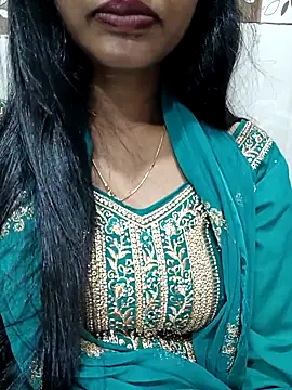 Yours-Bebo online show from 02-16-26, 02:59