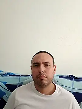 ElSunEagle online show from 12-17-25, 03:17