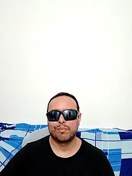 ElSunEagle online show from 04-18-26, 02:36