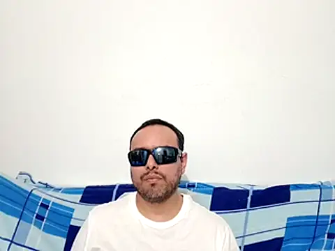 ElSunEagle online show from 04-22-26, 02:29