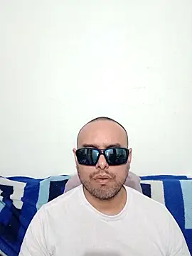 ElSunEagle online show from 05-15-26, 03:04