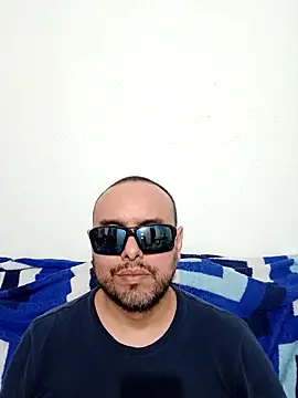 ElSunEagle online show from 05-24-26, 02:33