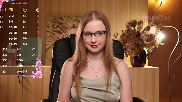 Snapshot of steffania- chatting on 03-07-25, 09:40 steffania- online show from 03-07-25, 09:40