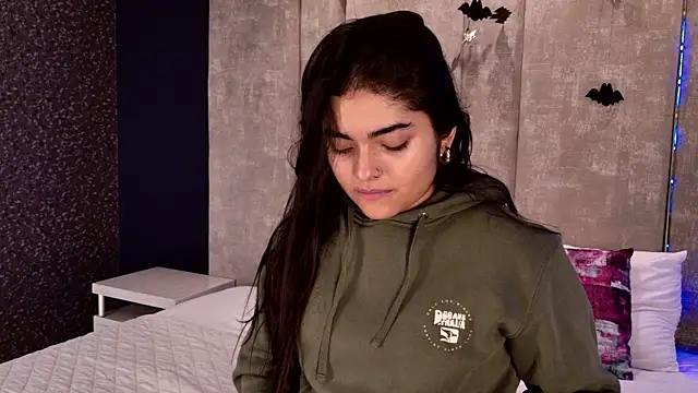 GiselOrtiz online show from 10-26-25, 10:26