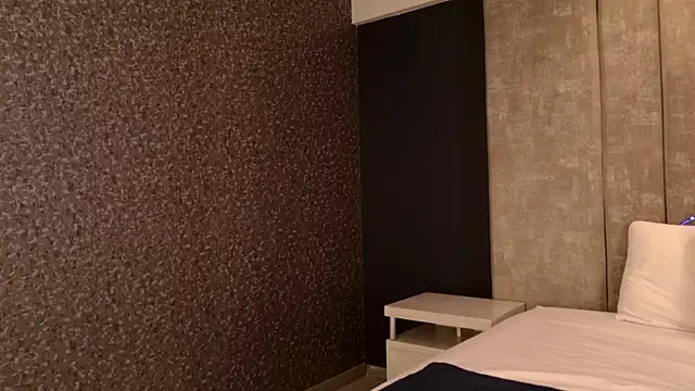 GiselOrtiz online show from 10-18-25, 10:28