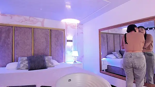 GiselOrtiz online show from 11-05-25, 10:51