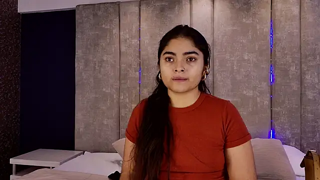 GiselOrtiz online show from 10-15-25, 10:23