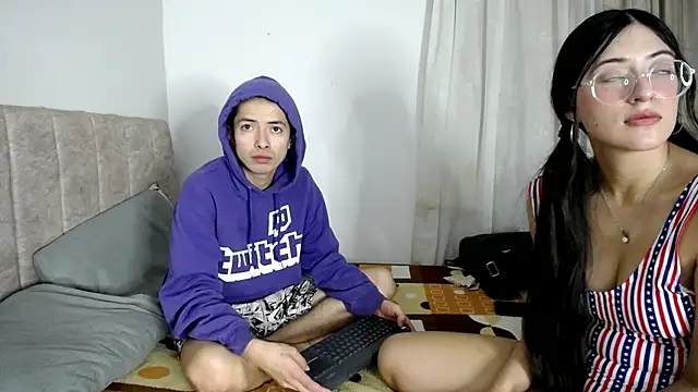 Pinkandyellowpokemon online show from 03-02-25, 07:41