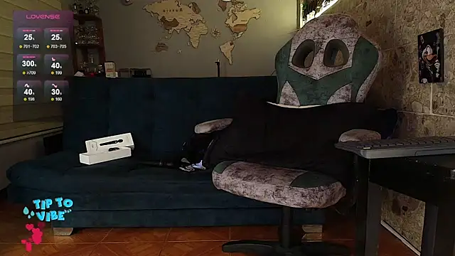 Snapshot of rogert_xx chatting on 02-24-26, 01:39 rogert xx online show from 02-24-26, 01:39