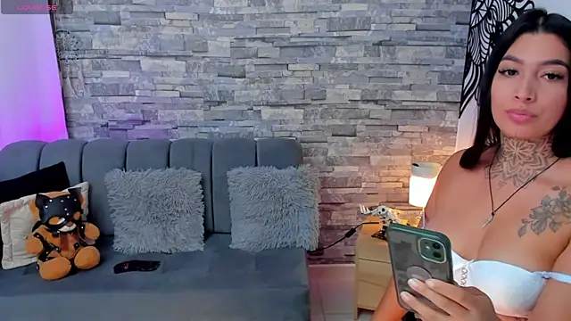 LouaneBourVip online show from 09-22-25, 02:39