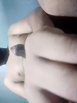 Simon1422 online show from 04-26-26, 03:37