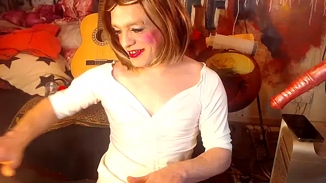 Snapshot of amandabarefoot chatting on 11-15-25, 06:06 amandabarefoot online show from 11-15-25, 06:06