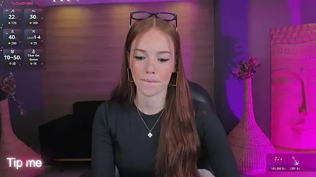 Snapshot of CorinneRusso chatting on 02-23-26, 12:17 CorinneRusso online show from 02-23-26, 12:17