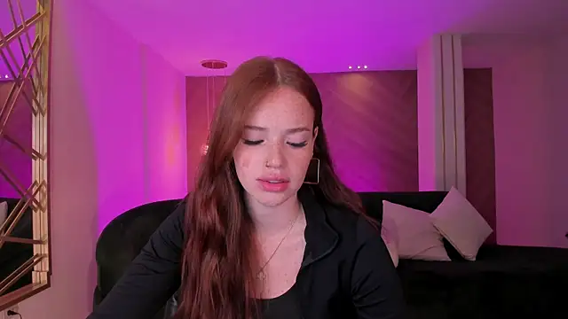 CorinneRusso online show from 04-16-26, 12:28