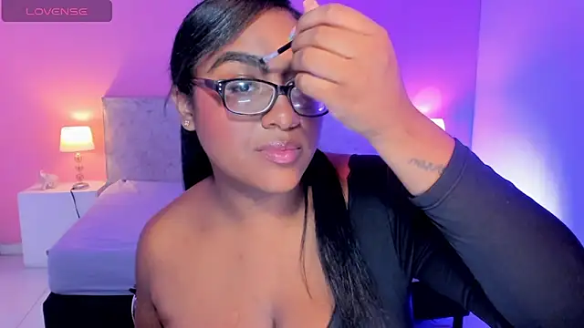 BlakmillerrGilson online show from 10-24-25, 07:57