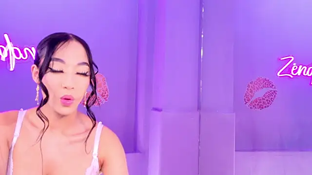 ZendayaGrey online show from 06-15-26, 08:08
