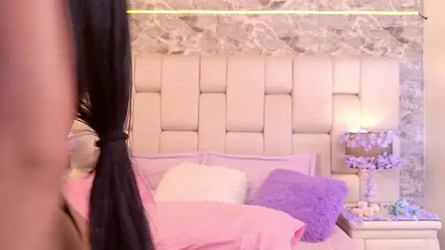 Snapshot of ZendayaGrey chatting on 03-20-25, 12:08 ZendayaGrey online show from 03-20-25, 12:08