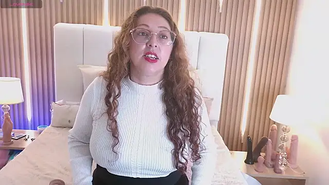 AnnadirtyXo online show from 04-23-26, 05:03