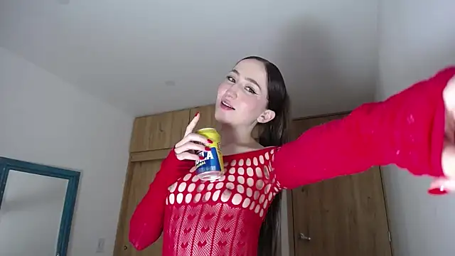 Snapshot of _Lalaa chatting on 12-22-24, 04:06 Lalaa online show from 12-22-24, 04:06