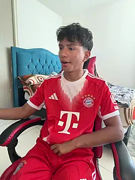 Leonarrrd 01 online show from 04-30-26, 05:09