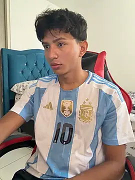 Leonarrrd 01 online show from 04-08-26, 09:16