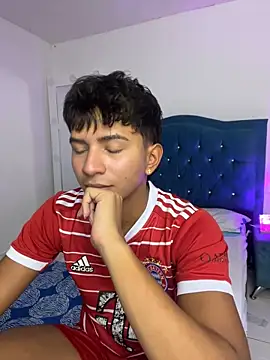 Leonarrrd 01 online show from 10-10-25, 12:33