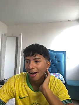 Leonarrrd 01 online show from 09-27-25, 08:37