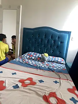 Leonarrrd 01 online show from 09-23-25, 08:27