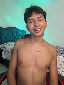 Leonarrrd 01 online show from 04-08-26, 01:40