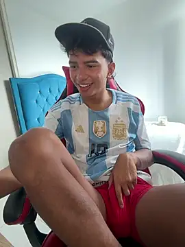 Leonarrrd 01 online show from 12-14-25, 04:34