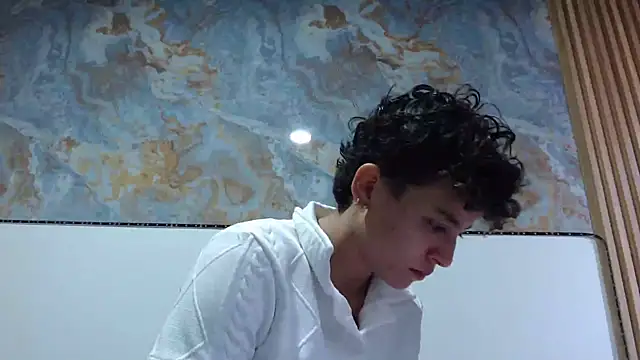 Antonella Cruz02 online show from 10-06-25, 12:28